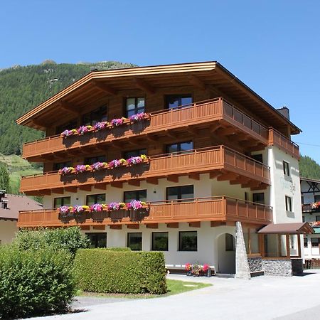 Haus Fidelis Riml Hotel Solden Exterior photo